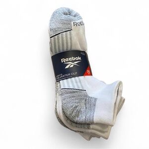 Reebok men's quarter cut white socks